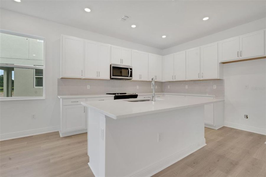 Furnished interior view inside a new home in Reserve at Hammock Oaks, Lady Lake (Image 10). Furnished interior view inside a new home in Reserve at Hammock Oaks, Lady Lake (Image 10).