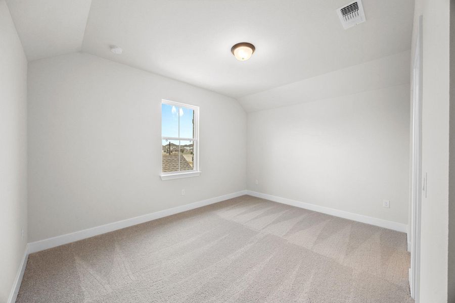 Spacious, unfurnished interior of a new home in Santa Rita Ranch, Santa Rita Ranch (Image 19).