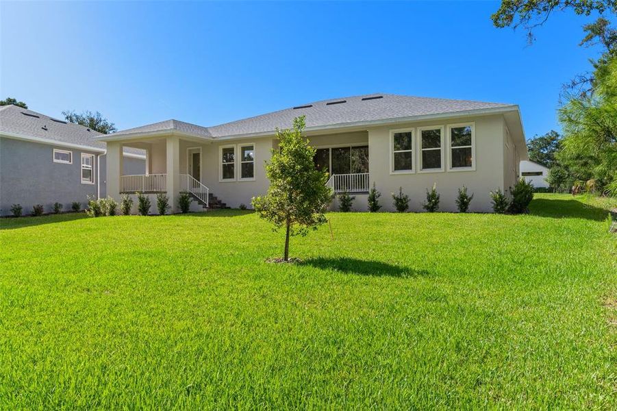 Exterior details and patio area of a home in Southern Hills Plantation, Brooksville (Image 23).