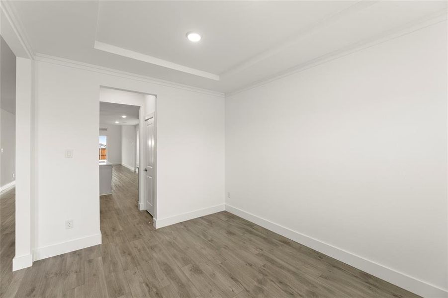 Spacious, unfurnished interior of a new home in Villages of Creekwood, Frisco (Image 10).