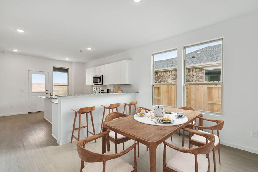 Furnished interior view inside a new home in River Ranch, Dayton (Image 7).