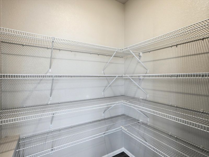 Spacious, unfurnished interior of a new home in Paint Brush Hills, Peyton (Image 9).