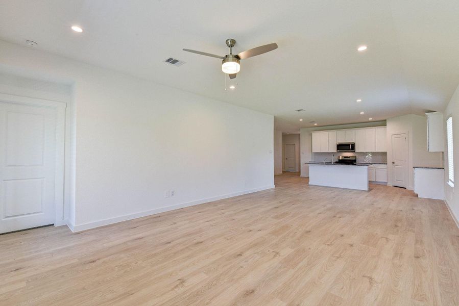 Spacious, unfurnished interior of a new home in Sorrento, Richmond (Image 16). Spacious, unfurnished interior of a new home in Sorrento, Richmond (Image 16).
