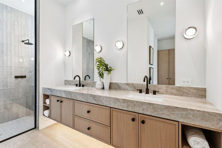 Furnished interior view inside a new home in , Dallas (Image 12). Furnished interior view inside a new home in , Dallas (Image 12).