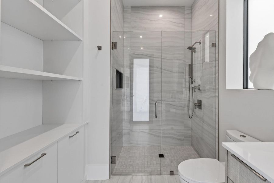 4360DiamondShoresWay(15)