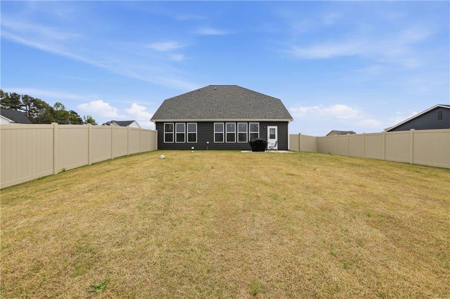 Exterior details and patio area of a home in , Commerce (Image 4).