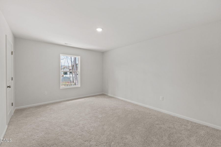 32-web-or-mls-P1112697 32-web-or-mls-P1112697