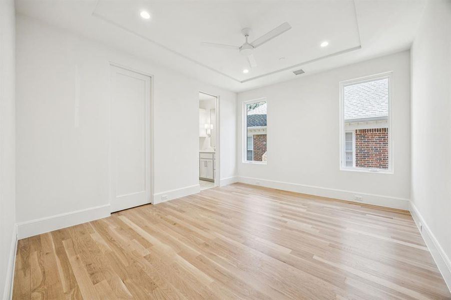 Spacious, unfurnished interior of a new home in , University Park (Image 21).