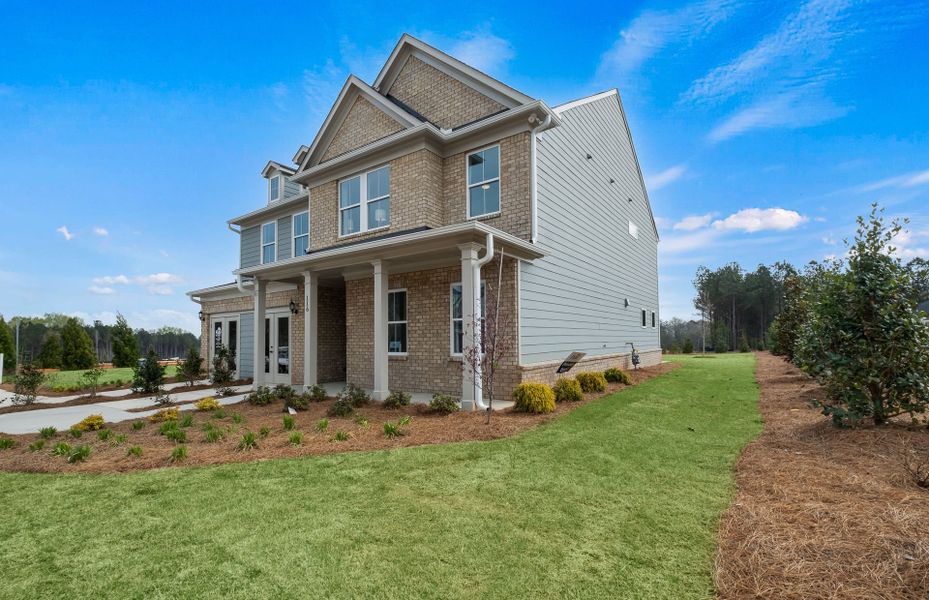 Representative exterior details of a home built from the Mitchell by Pulte Homes in Hawthorne Ridge, McDonough (Image 3). Representative exterior details of a home built from the Mitchell by Pulte Homes in Hawthorne Ridge, McDonough (Image 3).