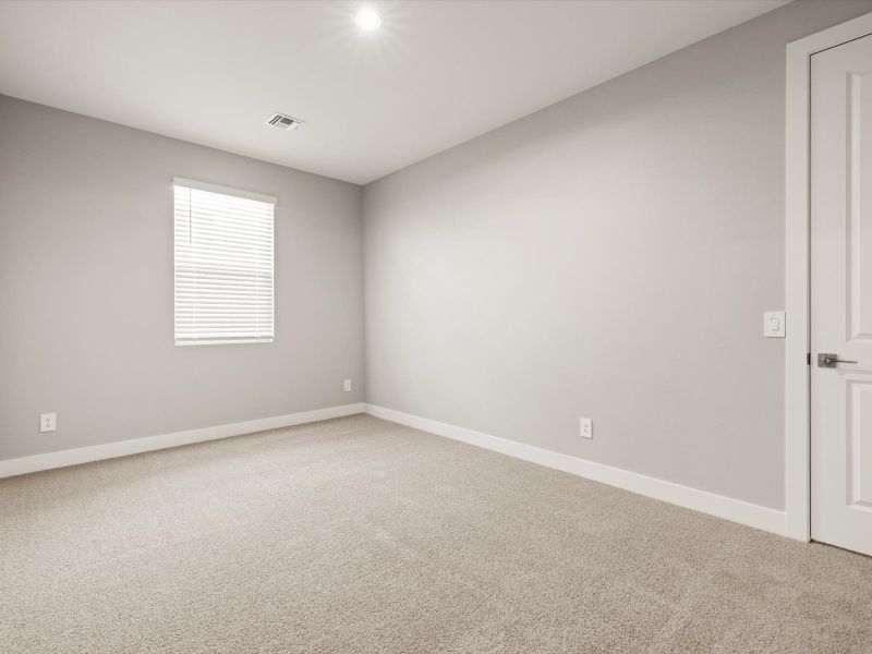 Spacious, unfurnished interior of a new home in White Tank Foothills Signature Series, Waddell (Image 15).