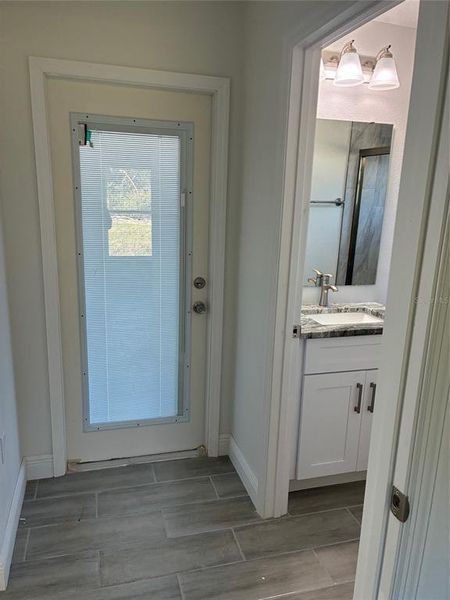 Spacious, unfurnished interior of a new home in , Ocala (Image 24).