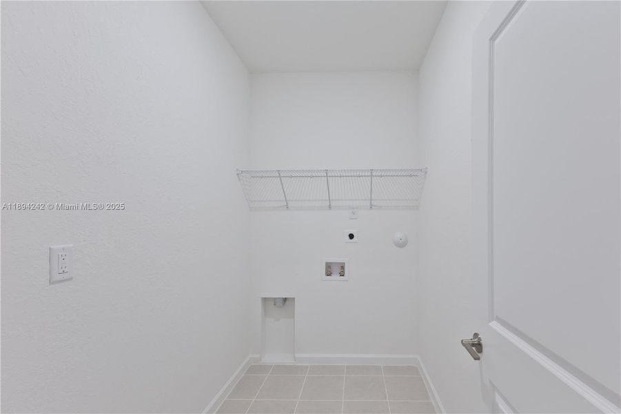 Spacious, unfurnished interior of a new home in , Miami (Image 27). Spacious, unfurnished interior of a new home in , Miami (Image 27).