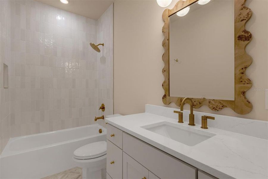 Furnished interior view inside a new home in , Winter Park (Image 11).