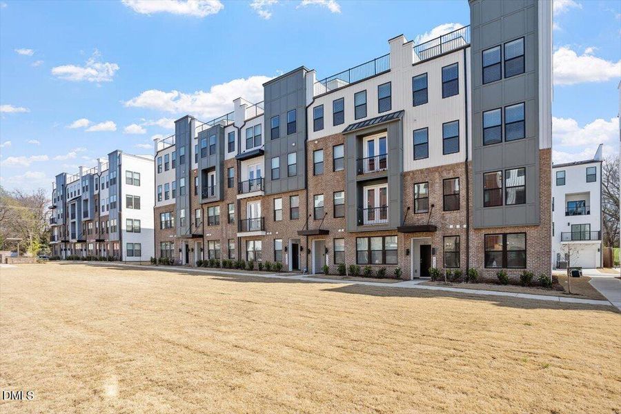 02-1234 Coach Sta Aly 101 [2852095]_02