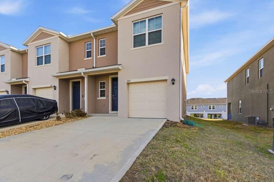 Image 31 of a home in Brentwood.