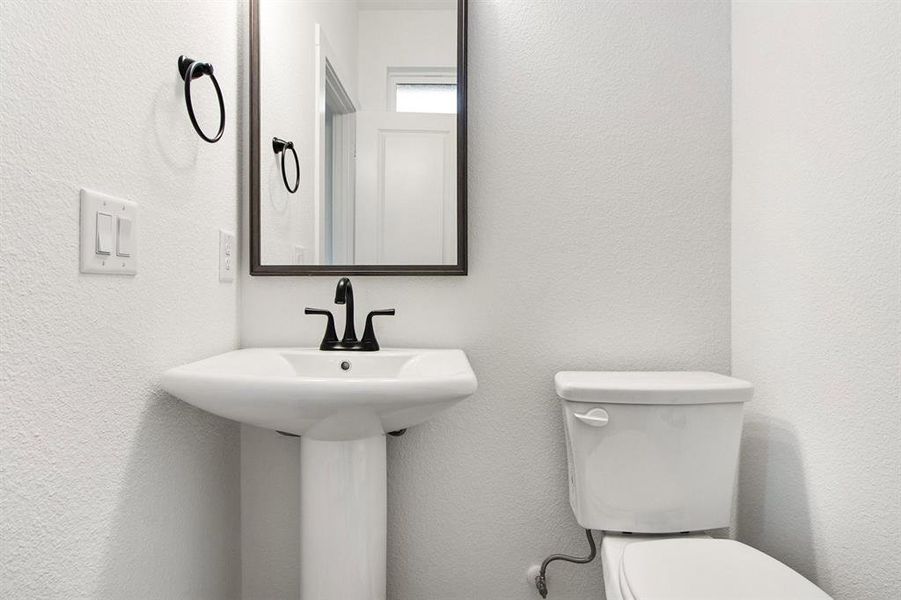 025-1435AzaleaDrive-Melissa-TX-75454-Bathroom3.jpg-SMALL 025-1435AzaleaDrive-Melissa-TX-75454-Bathroom3.jpg-SMALL