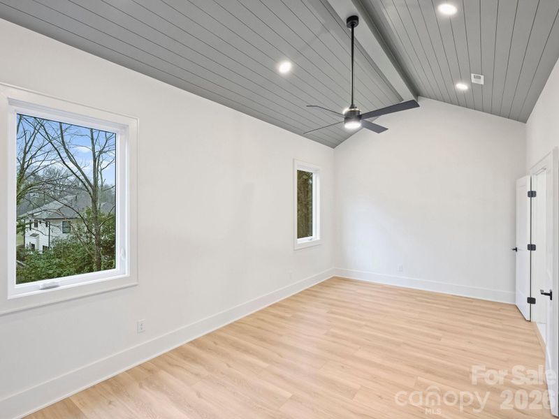 Spacious, unfurnished interior of a new home in , Charlotte (Image 30).