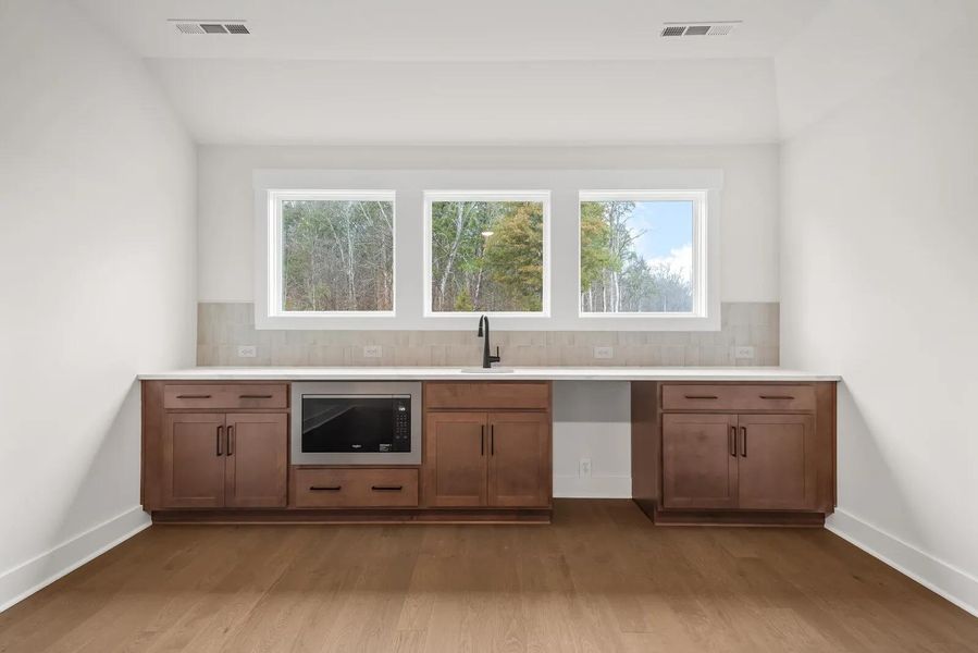 The Arydale B Gameroom