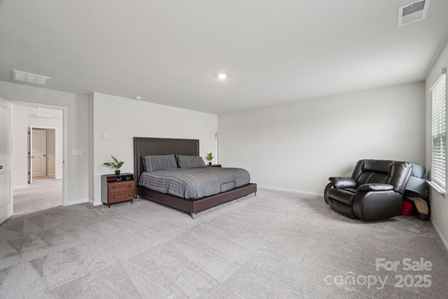 Furnished interior view inside a new home in Falls Cove at Lake Norman: Falls Cove at Lake Norman - Phase 3 & 4, Troutman (Image 18).