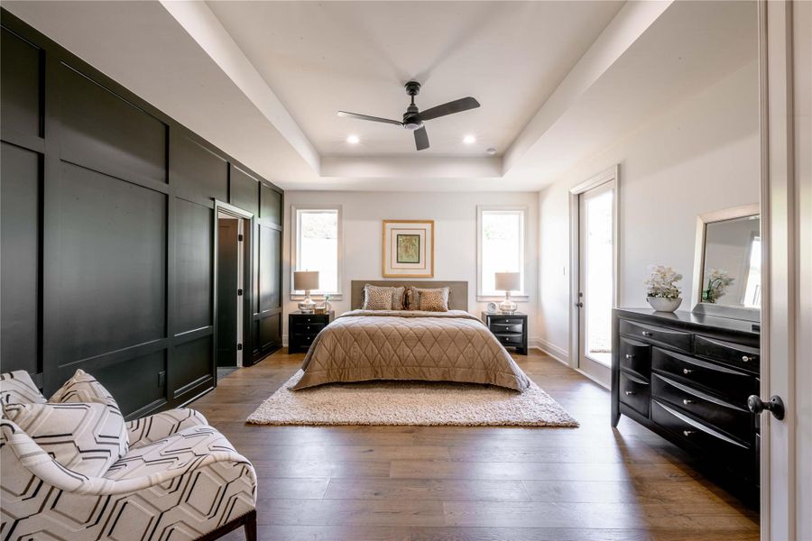 Furnished interior view inside a new home in , Lago Vista (Image 16).