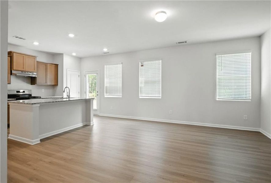 Image 23 of a home in Castleberry Pointe.