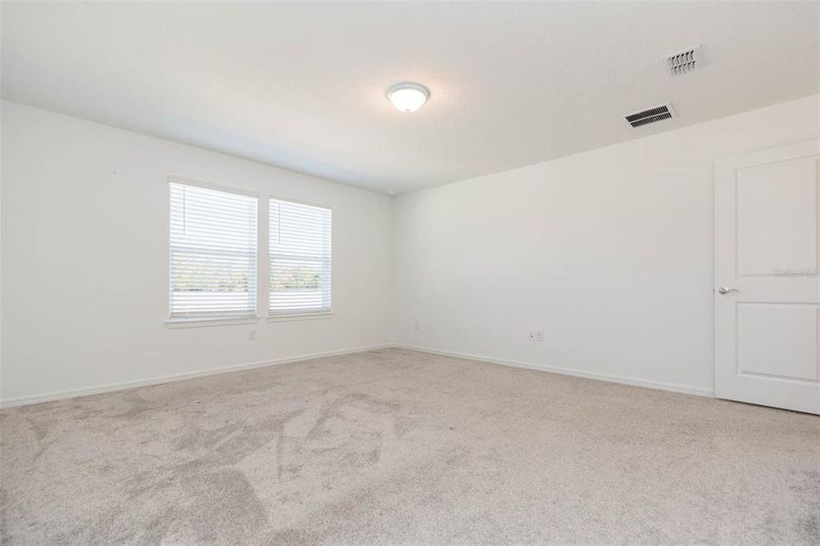 Spacious, unfurnished interior of a new home in Valri Forest, Valrico (Image 52). Spacious, unfurnished interior of a new home in Valri Forest, Valrico (Image 52).