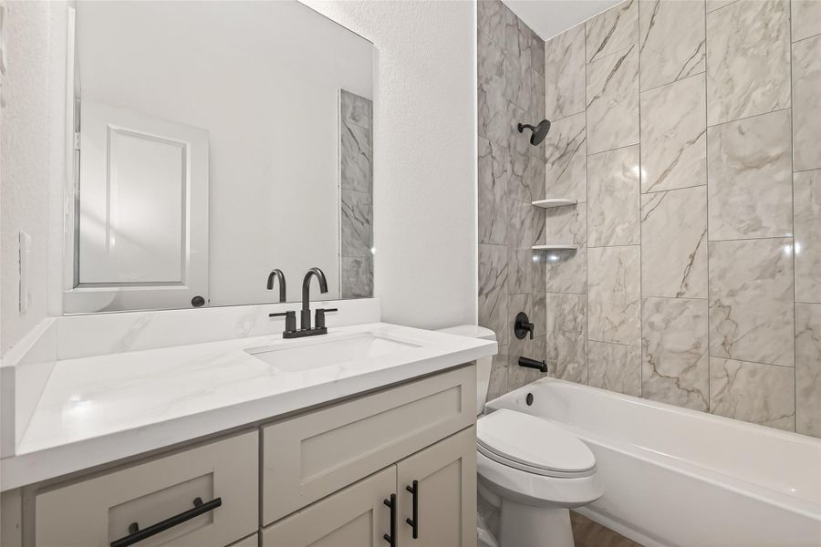 Furnished interior view inside a new home in , Hempstead (Image 12).