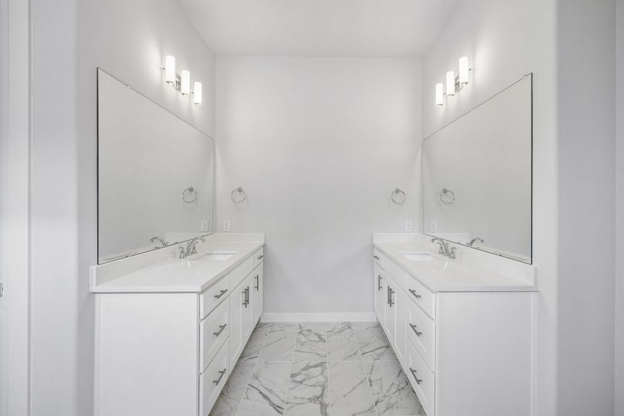 Primary Bathroom in the Picasso II home plan by Trophy Signature Homes – REPRESENTATIVE PHOTO Primary Bathroom in the Picasso II home plan by Trophy Signature Homes – REPRESENTATIVE PHOTO