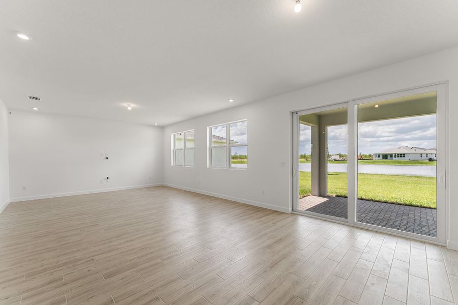 US_SEF_MOUNT RAINIER_LOT 299_great room