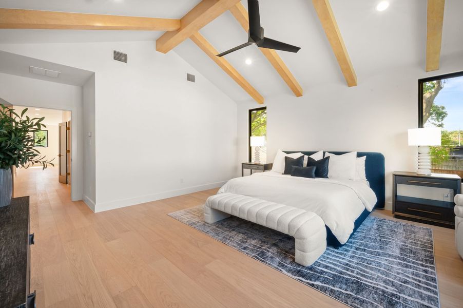 Furnished interior view inside a new home in , Dallas (Image 16).