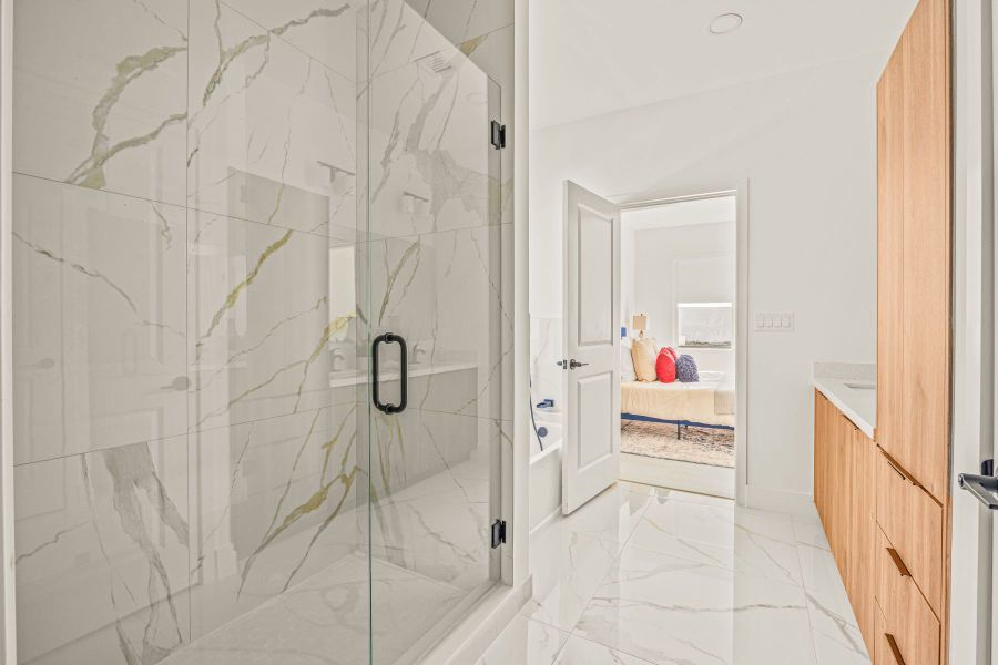 Representative furnished interior of a home built from the Model 1 M-2 by Onx Homes in On Villa Pass, Mascotte (Image 30).