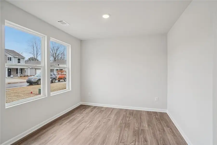Spacious, unfurnished interior of a new home in Liberty Pointe, Villa Rica (Image 17).