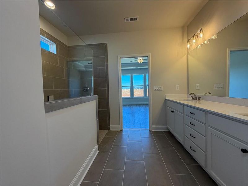 Furnished interior view inside a new home in , Jefferson (Image 9).