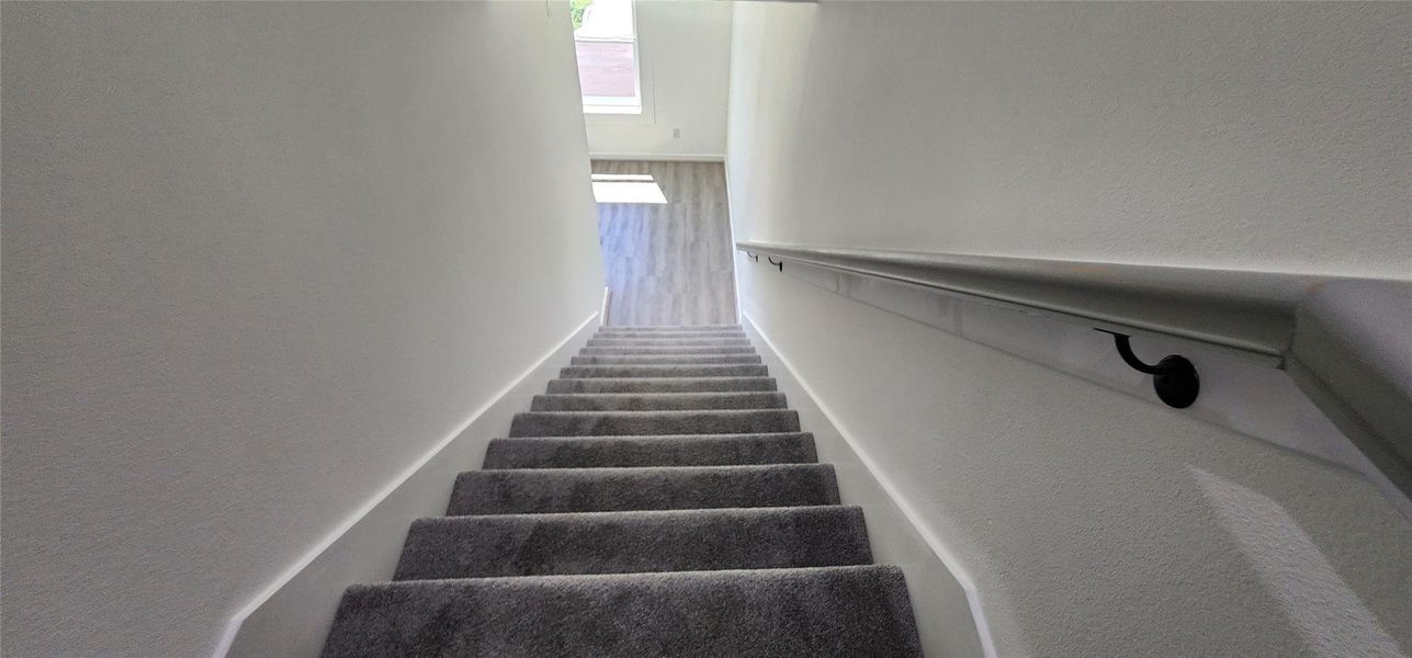 Image 32 of a home in .