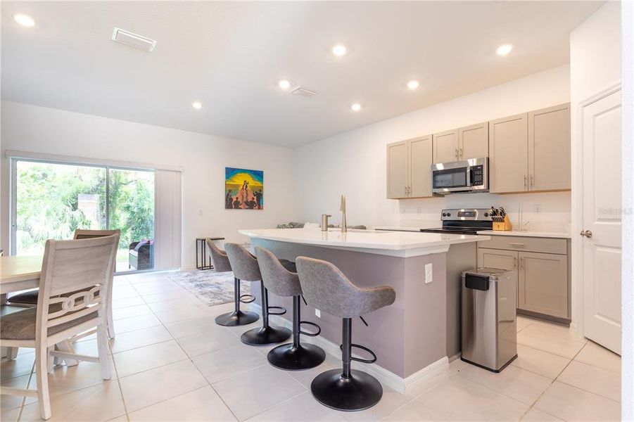 Furnished interior view inside a new home in , Sarasota (Image 10).
