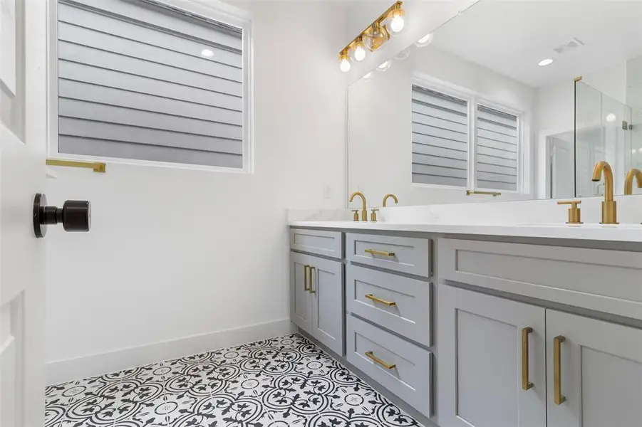 Furnished interior view inside a new home in , Houston (Image 20).