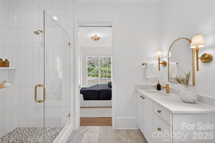 Full Bath 1