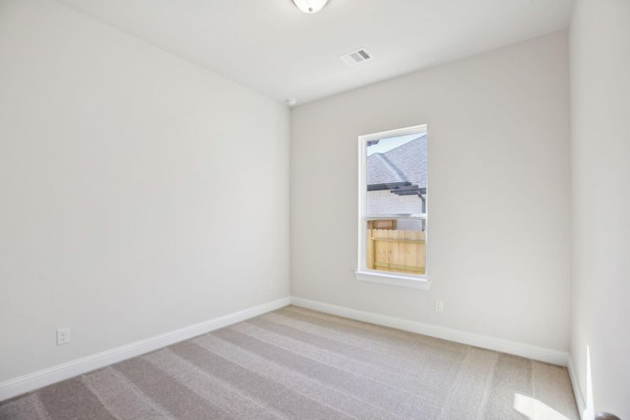 Spacious, unfurnished interior of a new home in Woodhavyn 50', Magnolia (Image 28).