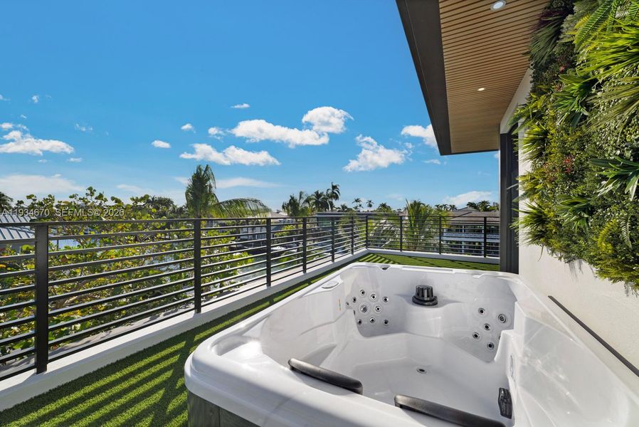 Exterior details and patio area of a home in , Fort Lauderdale (Image 30).