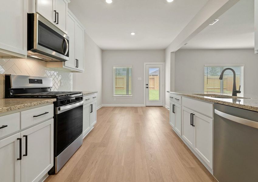 Chef-ready kitchen with stainless steel appliances Chef-ready kitchen with stainless steel appliances