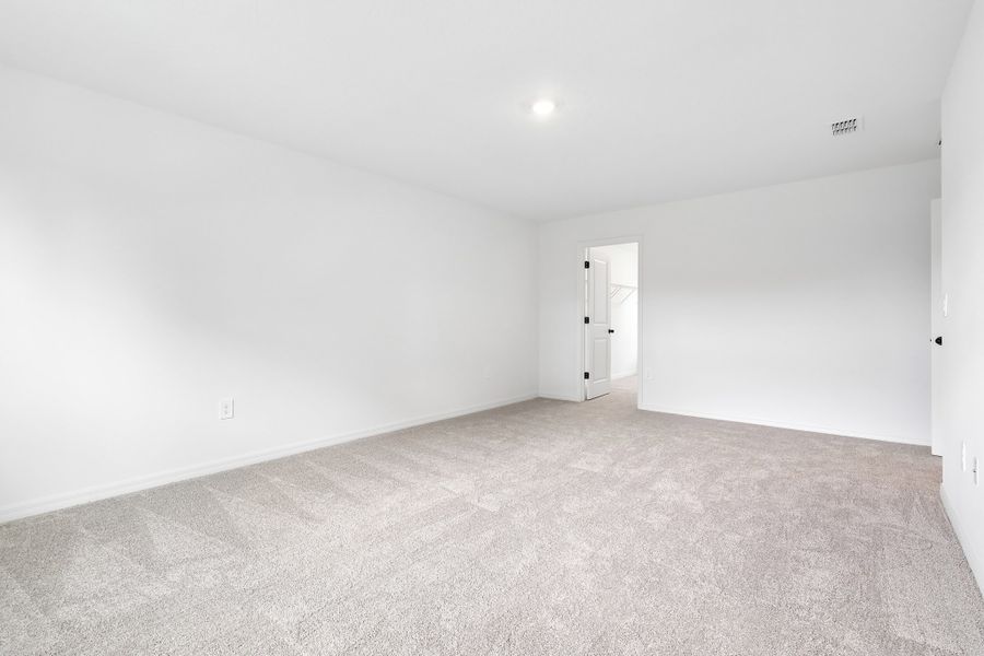 Representative unfurnished interior of a home built from the Florence by Hartizen Homes in Estes Reserve, Eustis (Image 104). Representative unfurnished interior of a home built from the Florence by Hartizen Homes in Estes Reserve, Eustis (Image 104).