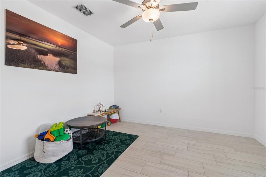 Furnished interior view inside a new home in , Land O' Lakes (Image 16).