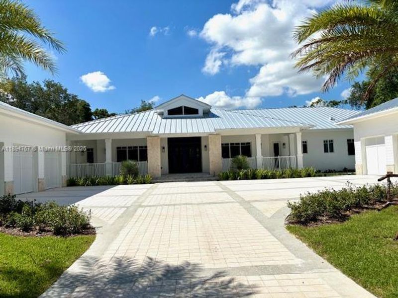 Image 27 of a home in . Image 27 of a home in .