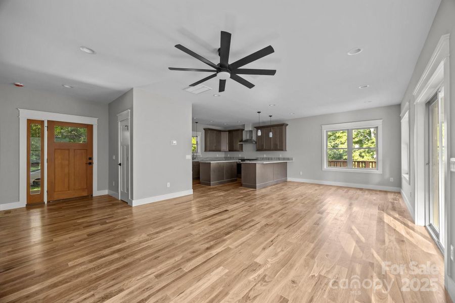 Open Floor Plan Open Floor Plan