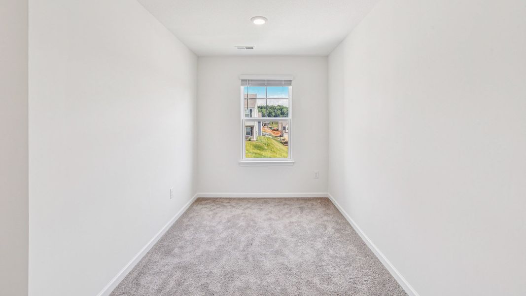 Representative unfurnished interior of a home built from the Craig by D.R. Horton in The Hideaway at Fox Meadows, Bluff City (Image 16).