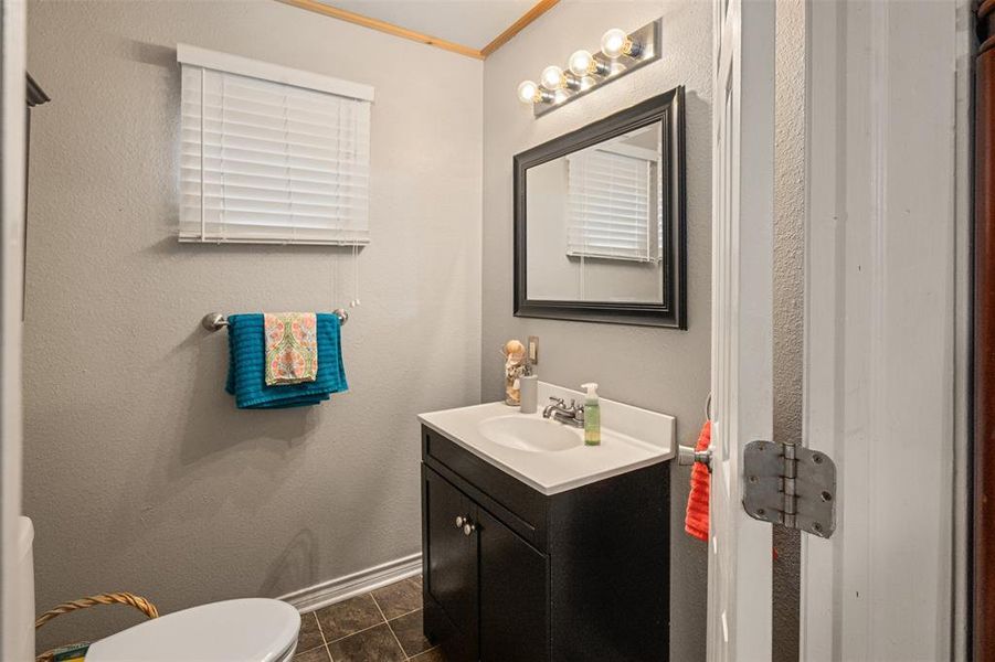 Furnished interior view inside a new home in , Gun Barrel City (Image 11).