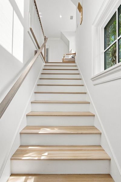 Spacious, unfurnished interior of a new home in , Mount Pleasant (Image 26).