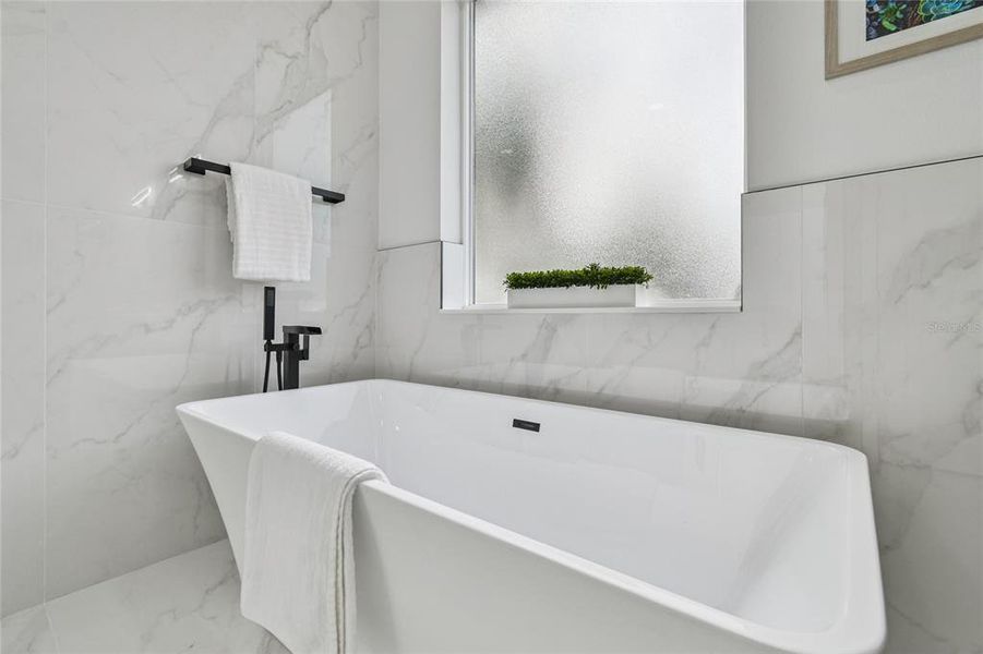 Image 38 of a home in .