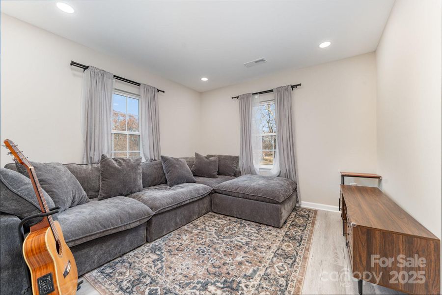 Furnished interior view inside a new home in , Kernersville (Image 8). Furnished interior view inside a new home in , Kernersville (Image 8).