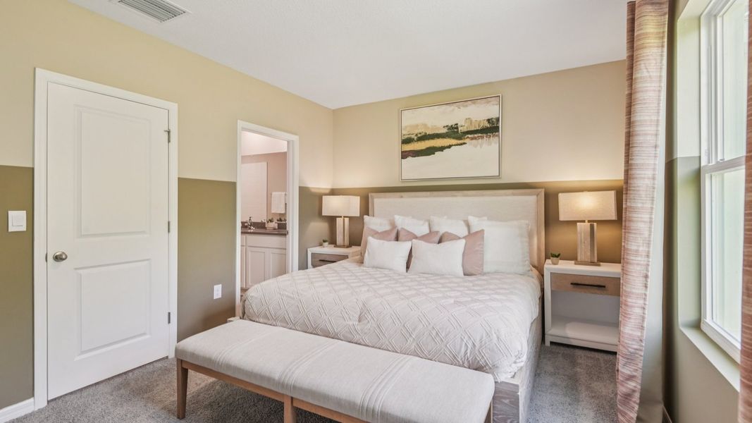Representative furnished interior of a home built from the Glen by D.R. Horton in Meadow Ridge at Epperson, Wesley Chapel (Image 22).